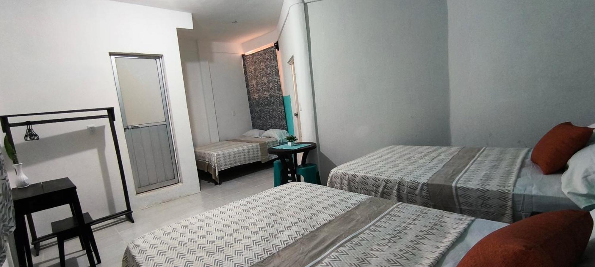 פלנקה Hotel Casa Luna מראה חיצוני תמונה